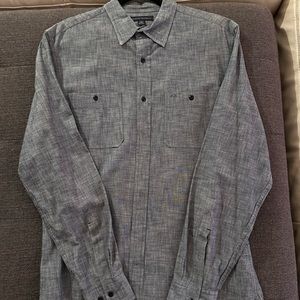 Banana republic. Casual Gray button down shirt. 15-15.5. Medium. 100% cotton.